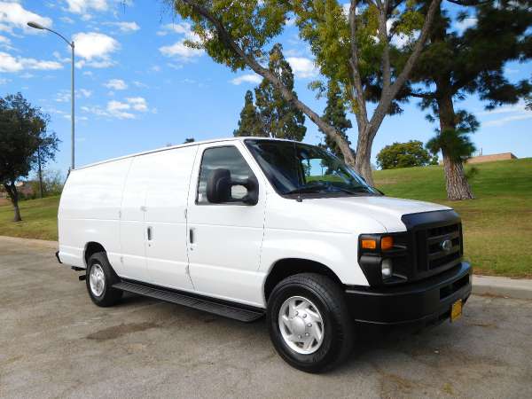 2012  Ford  E-350 Extended XL Wagon