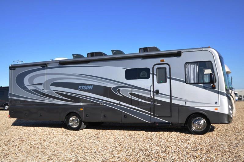 2017  Fleetwood  Storm 32A Crossover RV for Sale at MHSRV