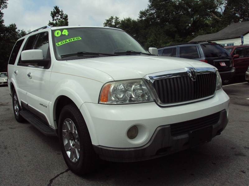 2004 Lincoln Navigator Luxury 4dr SUV