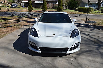 2013 Porsche Panamera GTS Hatchback 4-Door 2013 Porsche Panamera GTS Hatchback 4-Door 4.8L