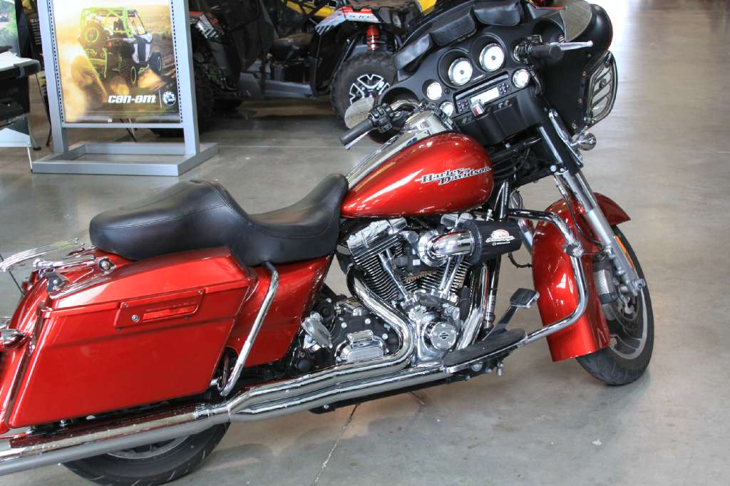 2012  Harley-Davidson  Street Glide