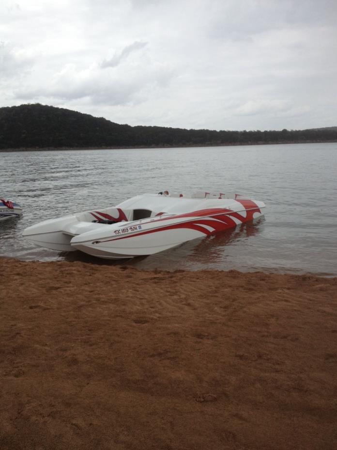 2008 28' Majic Sceptor Powerboat - Catamaran