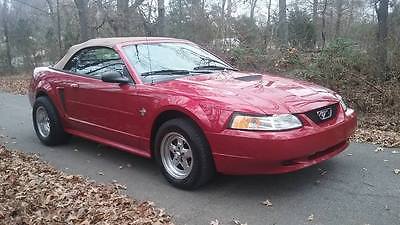 1999 Ford Mustang  1999 Ford Mustang Convertible 