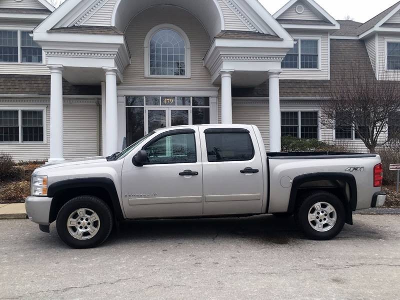 2007 Chevrolet Silverado 1500 LT1 4dr Crew Cab 4WD 5.8 ft. SB