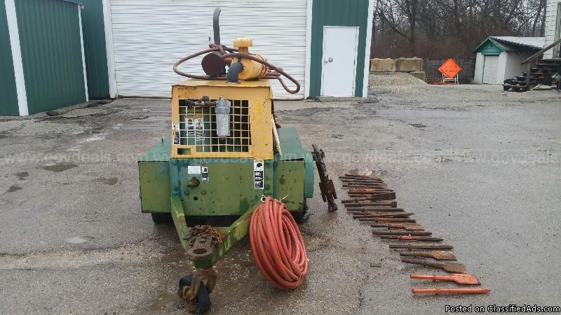 Sullair 125 CFM Tow-behind Air Compressor with Jackhammer, Hoses, and Bits, 2