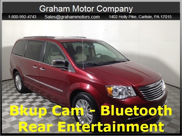 2012 Chrysler Town & Country Touring-L