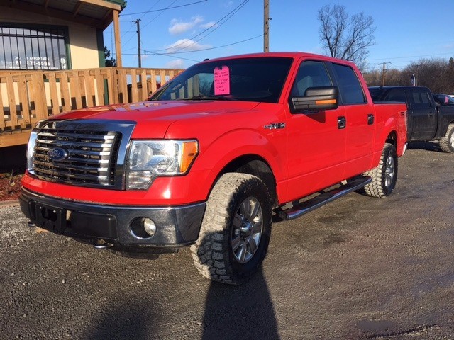 2012 Ford F-150 XTR package, 33's, CLEAN!