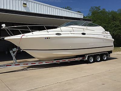 1999 Cruisers Yachts 2870 Rogue Boat w Trailer shower toilet stove fridge freeze