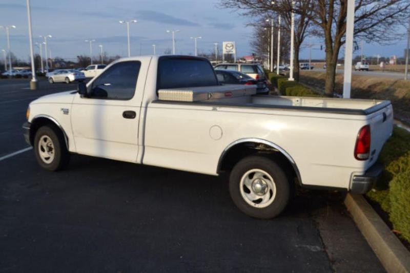 1999 Ford F-150 XLT