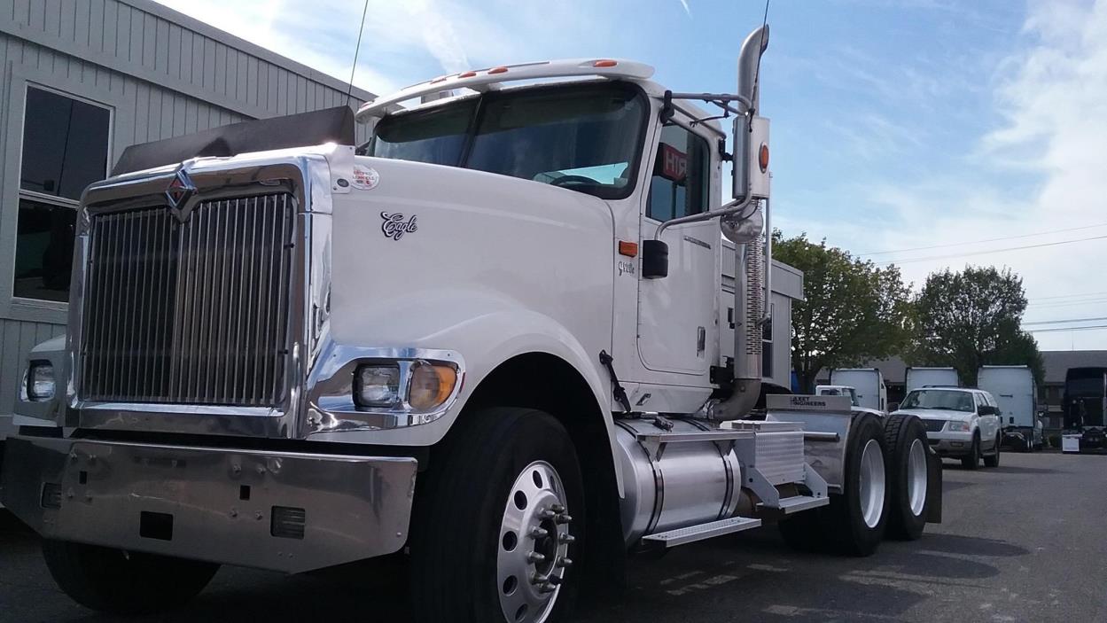 2011 International 9900 Eagle  Conventional - Day Cab