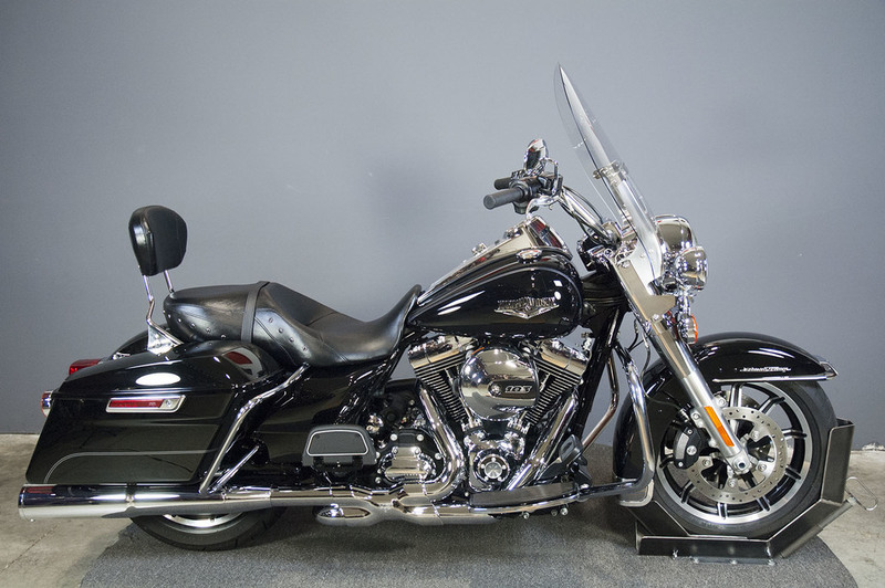 2012 Harley-Davidson FXDB - Dyna Street Bob