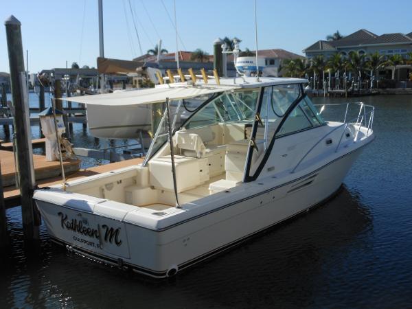 2002 Pursuit 3000 Express