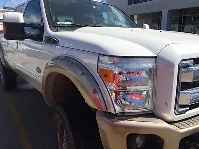 2014 Ford F-250 King Ranch 2014 Ford F-250SD King Ranch White Platinum Metallic Tri-Coat 4D Crew Cab Power