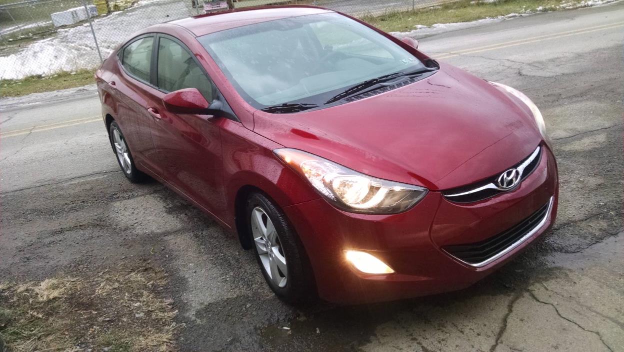 2013  Hyundai  Elantra