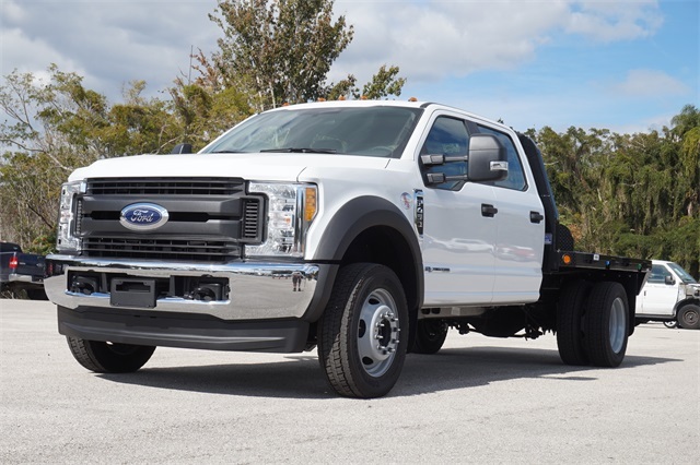 2017 Ford F-450sd  Flatbed Truck