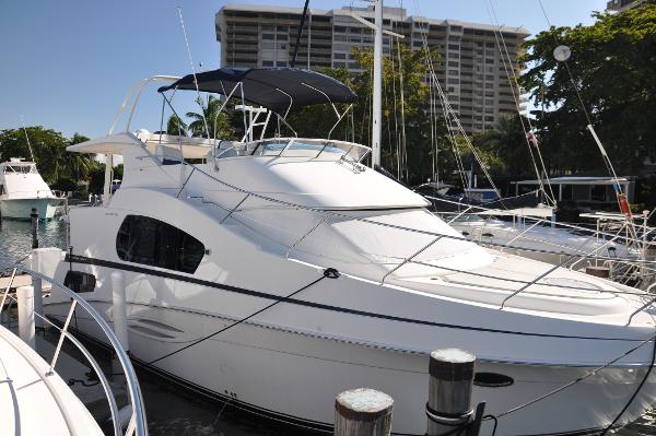 2002 Silverton 39 Motoryacht