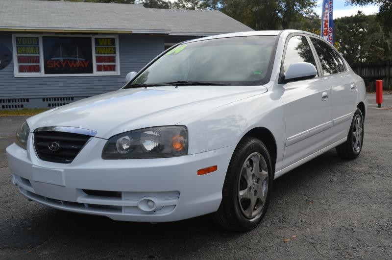 2004 HYUNDAI ELANTRA