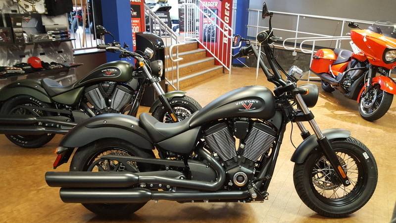 2016 Victory Cross Country Tour Gloss Black