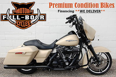 HARLEY DAVIDSON FLHXS STREET GLIDE  2014 Tan FLHXS STREET GLIDE!