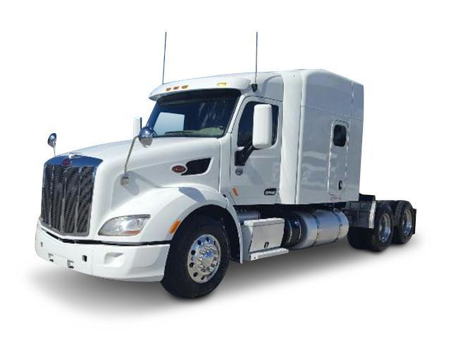 2014 Peterbilt 579  Conventional - Sleeper Truck