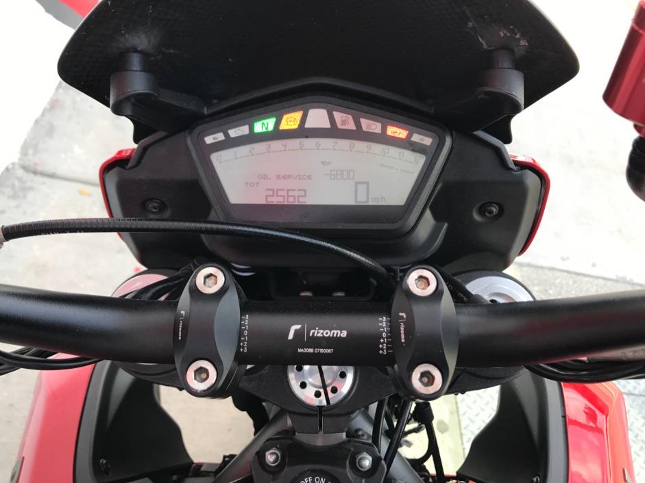 2015  Ducati  Hyperstrada