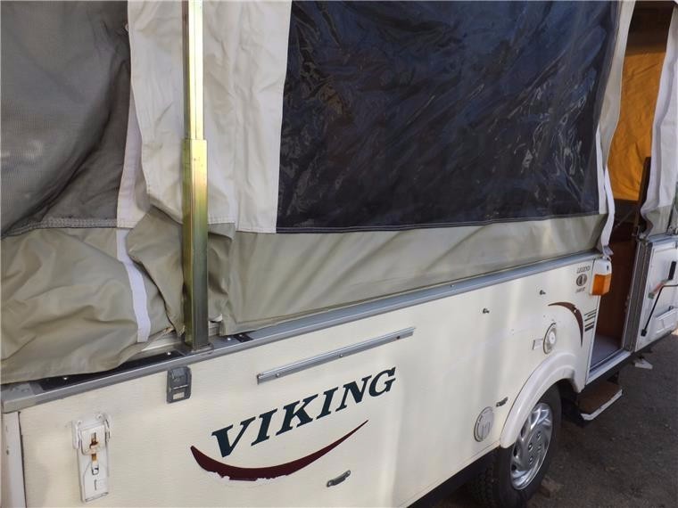 2002 Viking Legend 2485ST