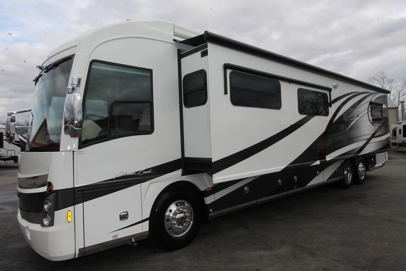 2017 American Coach Dream 45A