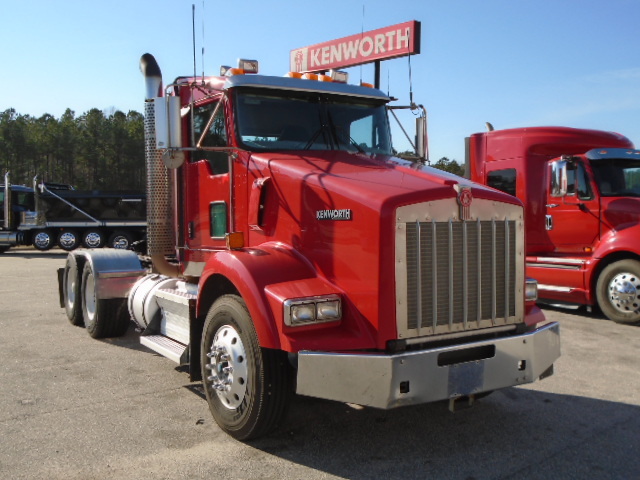 2011 Kenworth T800  Dump Truck