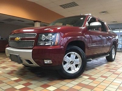 2008 Chevrolet Avalanche LT 2008 Chevrolet Avalanche 1500 LT 89,461 Miles Deep Ruby Metallic 4D Crew Cab Vor