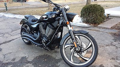 2013 Victory Vegas  2013 Victory Vegas 8 Ball Gloss Black with a lot of accessories, only 2700 miles