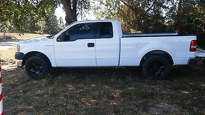 2006 Ford F-150 FX4 Extended Cab Pickup 4-Door 2006 Ford F-150 FX4 Extended Cab Pickup 4-Door 5.4L