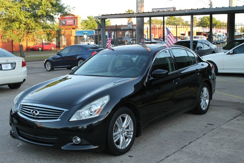 2010 Infiniti G37 Sedan 4dr Base RWD