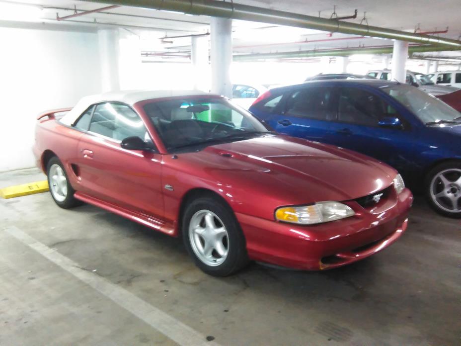 1995 Ford Mustang GT CONVERTIBLE MINT WITH 26K MILES GT 5.0 H.O. CONVERTIBLE MINT GARAGED KEPT 26K MILES ALL ORIGINAL.