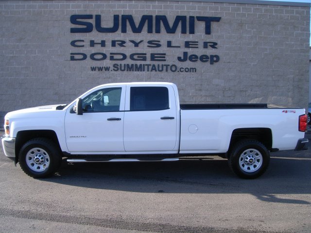 2015 Chevrolet Silverado 2500hd  Pickup Truck