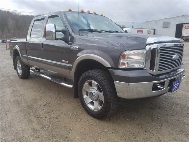 2007 Ford F250 Super Duty Crew Cab Lariat Pickup 4D 6 3/4 ft