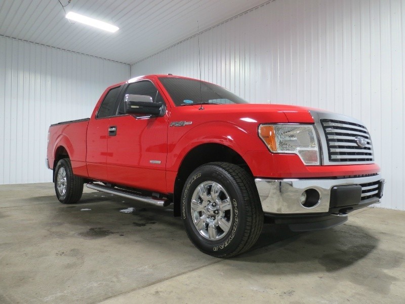 2012 Ford F-150 4WD SuperCab 145 XLT