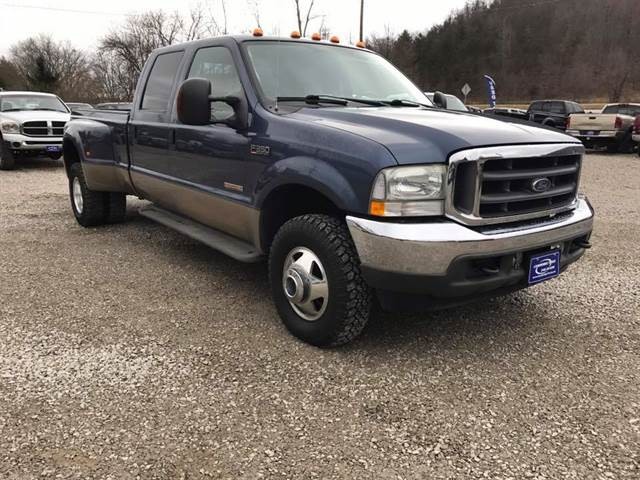 2004 Ford F350 Super Duty Crew Cab Lariat Pickup 4D 8 ft