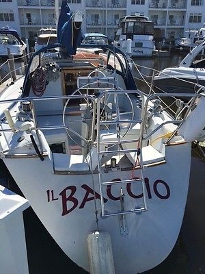 33' C&C Sailboat- Cruiser/ Racer- Fantastic condition- need to sell