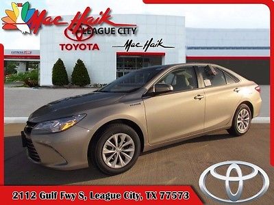 2017 Toyota Camry Hybrid 2017 Toyota Camry