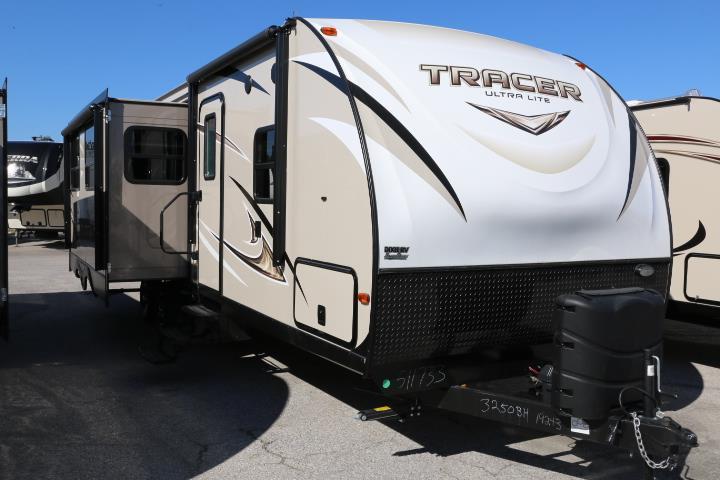 2017 Prime Time Tracer 3250BHD