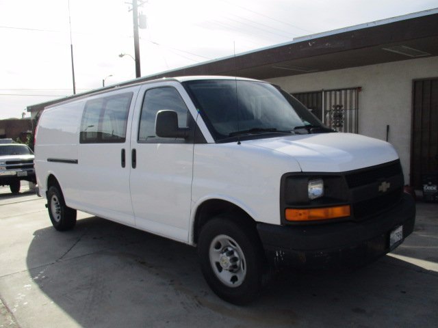 2007 Chevrolet Express Cargo 3500  Van