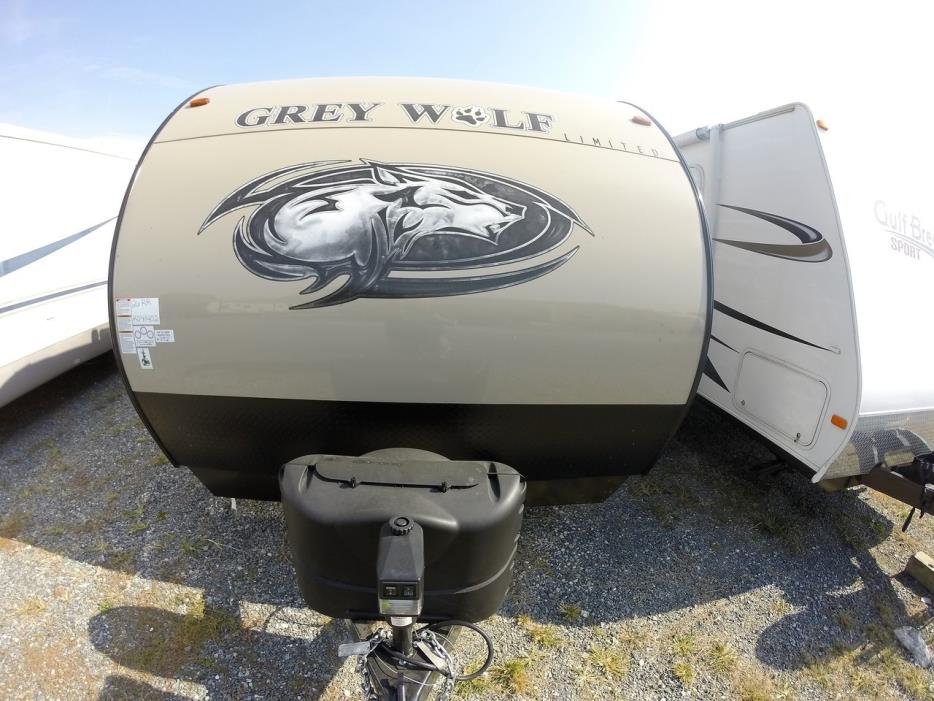 2017 Forest River CHEROKEE GREY WOLF 26RR