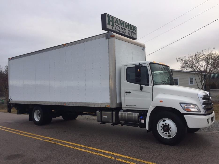 2013 Hino 268  Box Truck - Straight Truck