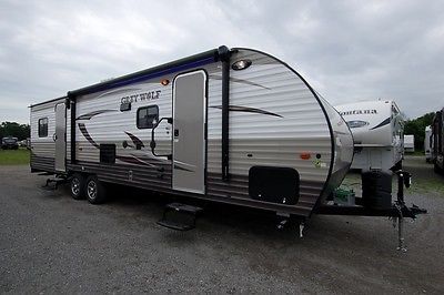 2016 Grey Wolf 27 RR Toy Hauler Travel Trailer RV