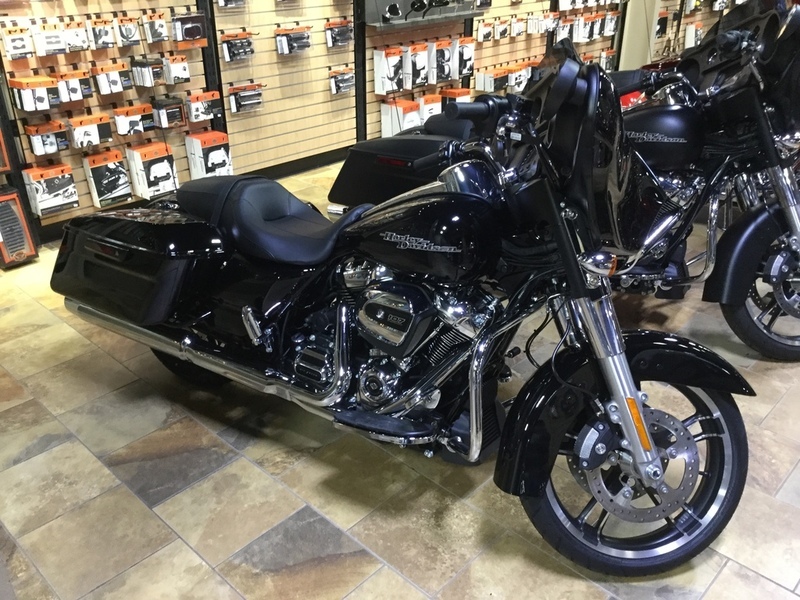 2011 Harley-Davidson FLHXXX - Street Glide Trike