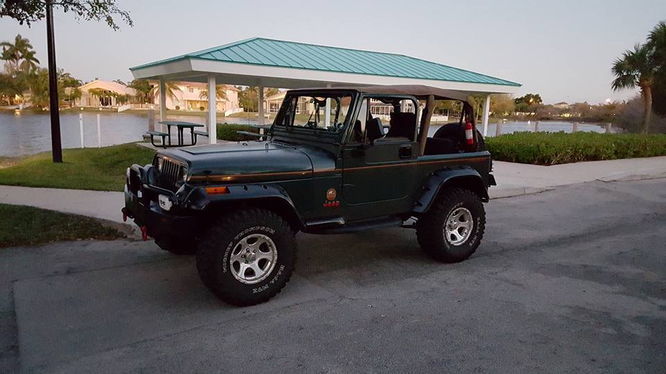 1994 Jeep Wrangler Sahara 1994 Jeep Wrangler Sahara 4.0L, XM Radio, Bluetooth and many mods!