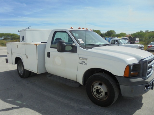 2007 Ford F-350  Utility Truck - Service Truck