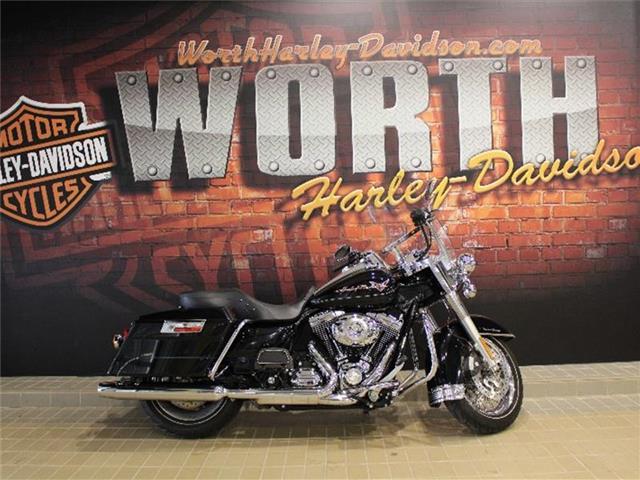 2010 Harley-Davidson Touring ROAD KING FLHR