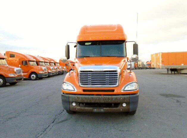 2013 Freightliner Columbia-Glider  Conventional - Day Cab