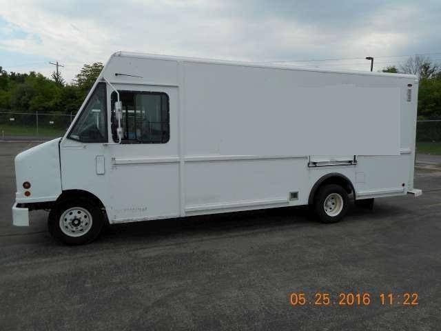 2004 Ford E450  Stepvan